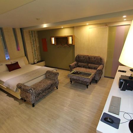 Hera Hotel Daegu Værelse billede